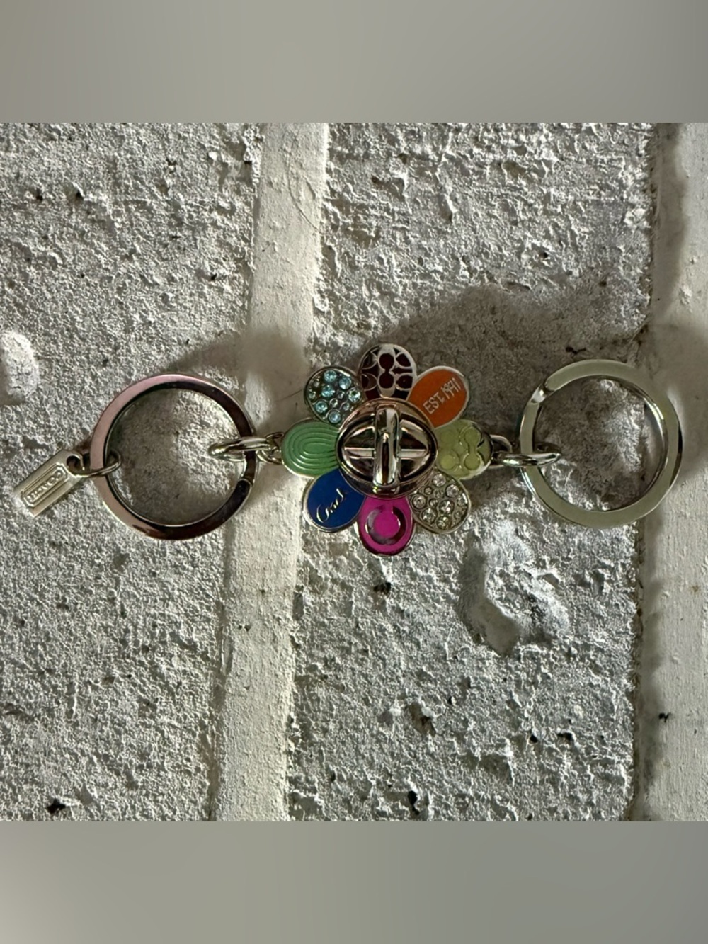 NWOT Vintage Coach Legacy Signature Daisy Turnlock Valet Keychain